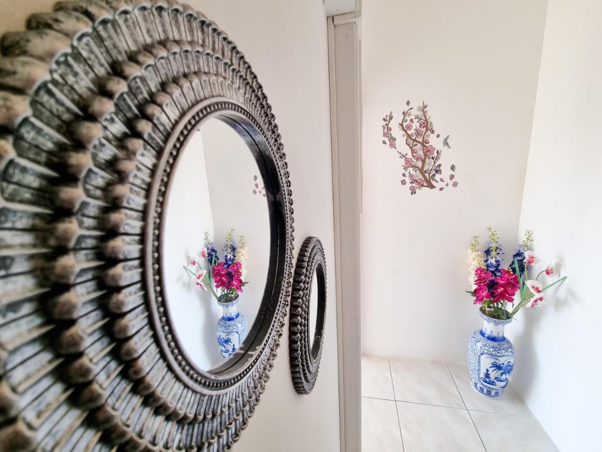 City View Rooms Larnaca Bagian luar foto